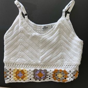 Embroidered White Cropped Tank Top with flower details